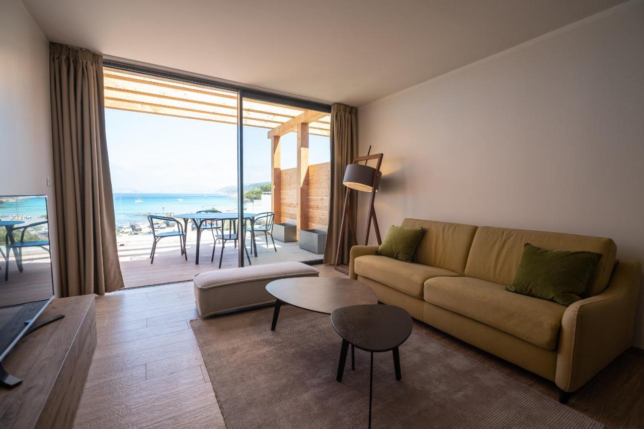 Residence Saletta Mare LʼÎle-Rousse Buitenkant foto